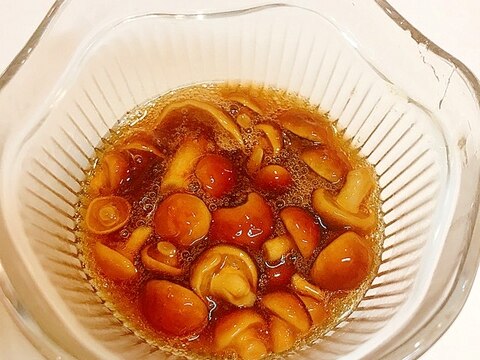 ごはんにのせてもおつまみでもOK☆なめこの醤油煮